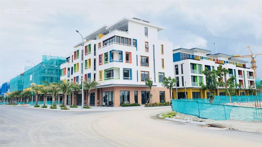 Cắt lỗ sâu căn shop meyhome 3.5 tầng, đã có sổ đỏ lâu dài, gần biển, giá từ 6, x tỷ