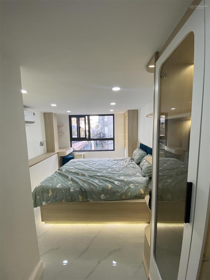Bán nhà phố khu phan xích long  36m2. giá 6,65 tỷ  ô tô đỗ cửa  lô góc   0934 503 ***