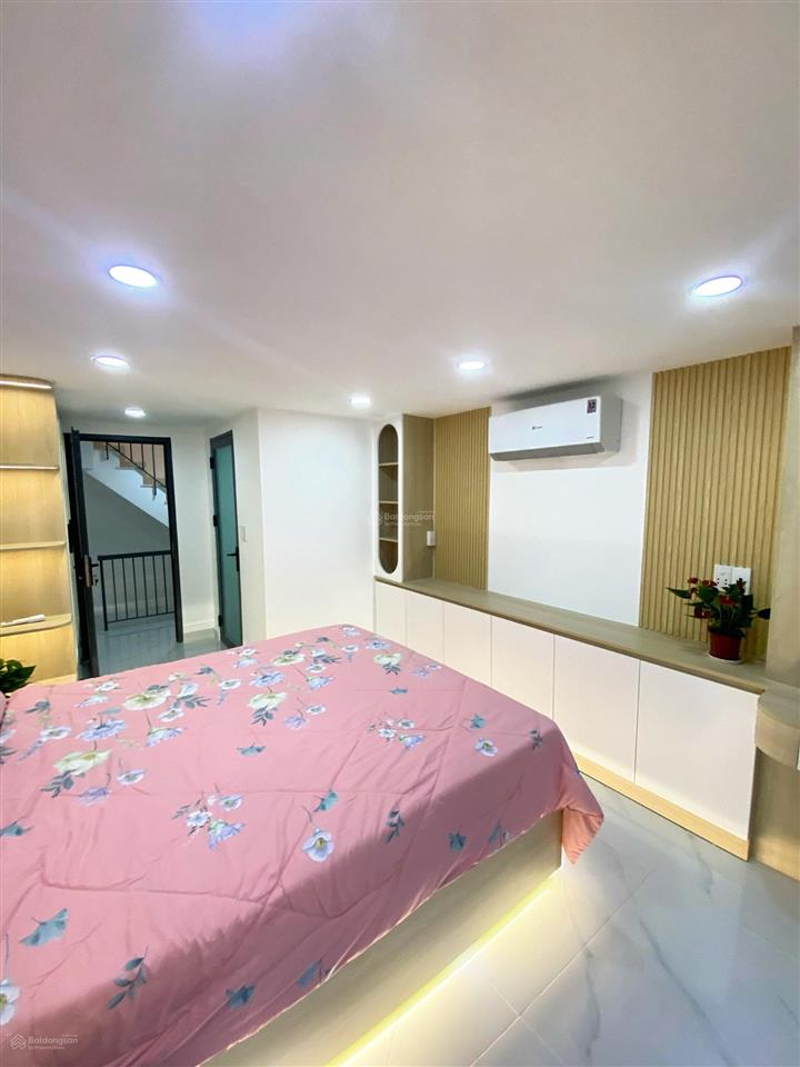 Bán nhà phố khu phan xích long  36m2. giá 6,65 tỷ  ô tô đỗ cửa  lô góc   0934 503 ***