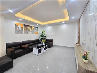 5,x tỷ nhà 5 tầng cạnh chợ tự khoát, ngũ hiêph, thanh trì