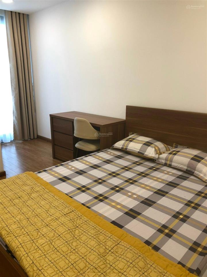 Cho thuê căn hộ chung cư tòa center point 27 lê văn lương 83m2, 3 phòng ngủ, đủ đồ 17 triệu/tháng