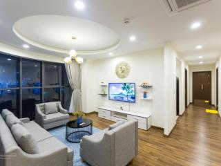 Chính chủ kí gửi cho thuê căn hộ golden palm lê văn lương 120 m2, 3pn, full đồ 20 triệu/th