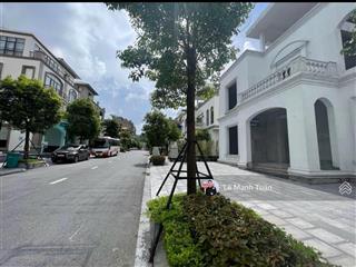 Do chuyển định cư cần bán căn biệt thự đơn lập đồi beverly hills đức dương, bãi cháy tp hạ long