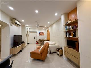 Bán căn 2pn 90m2 full nội thất cao cấp mới