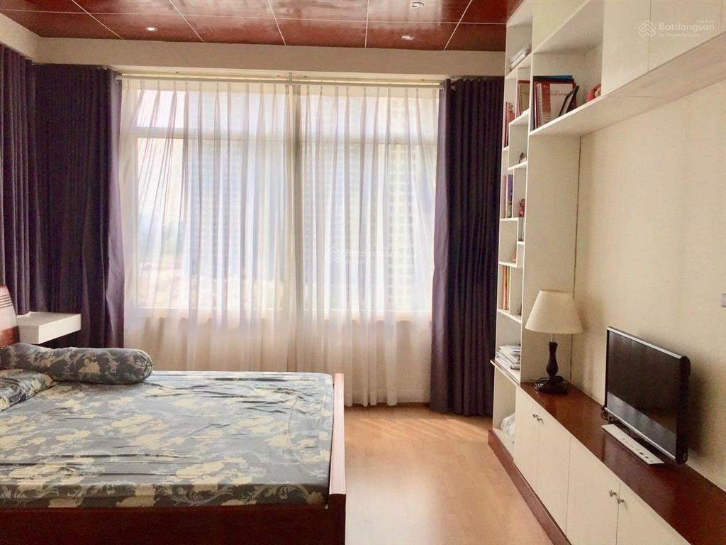 Bán nhanh căn hộ 2 phòng ngủ 90m2 full nội thất giá tốt