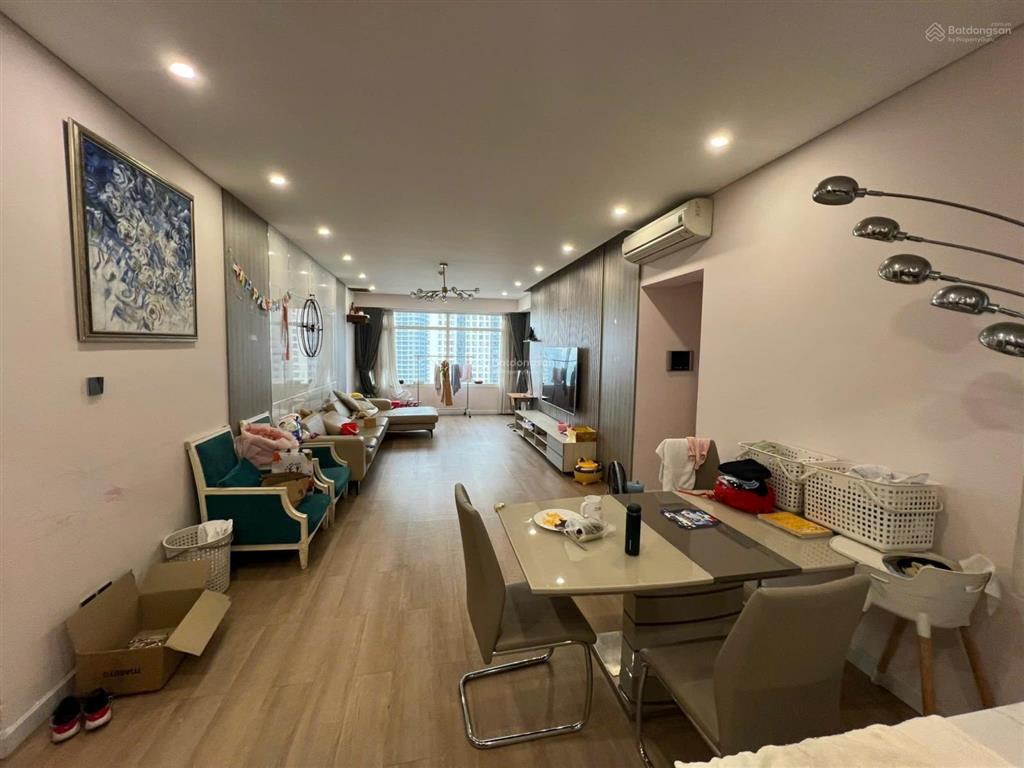 Bán saigon pearl 3pn  2wc, 141m2 căn góc view trực diện sông