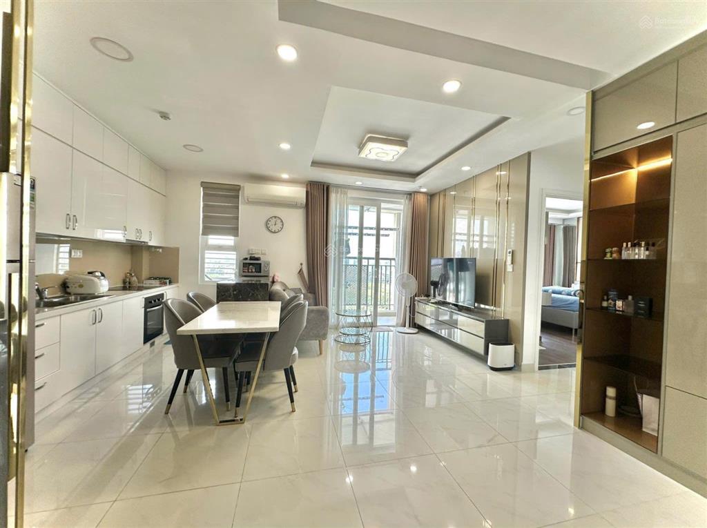 Bán gấp saigon mia căn góc 83m2 thiết kế 3pn, 2wc 5 tỷ 7 bao thuế phí sang tên