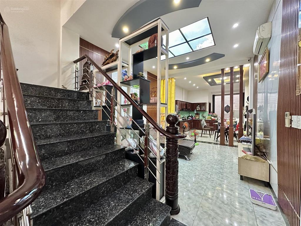 Nhà đẹp 4pn hxh 4,3x20m xô viết nghệ tĩnh bình thạnh