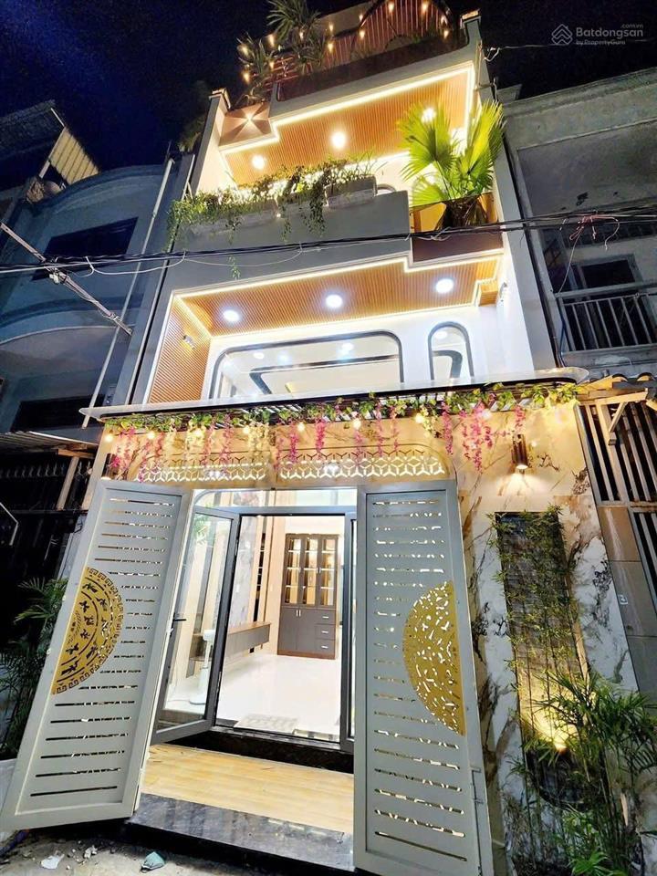 Nhà 4 tầng kiên cố gần aeon tân phú