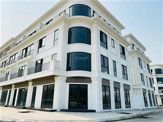 Flc tropical hạ long. chỉ hơn 2tỷ/căn đã có nhà 4 tầng. chi 2 bước chân đi ra tới biển. 0921 228 ***