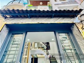 Bán gấp nhà mới sát mặt tiền thích quảng đức, phú nhuận dt 3x10=28m2, 5 tầng  chỉ 8,1 tỷ tl