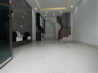 Chính chủ cần bán nhà 30m2, 4 tầng, ở đống đa chỉ 6.5 tỷ