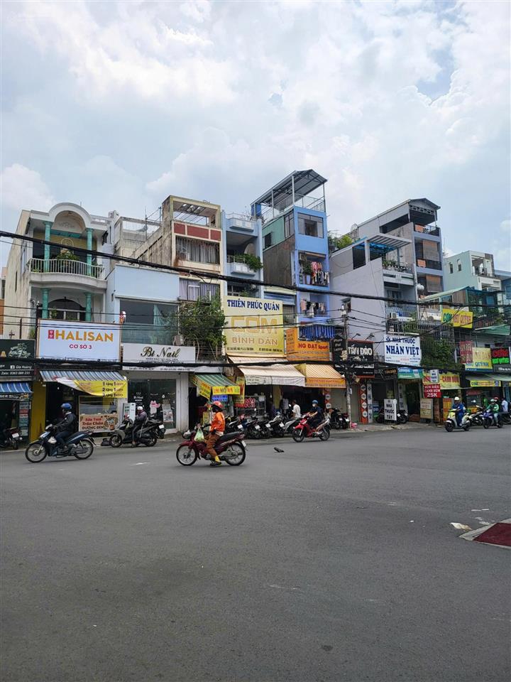 Bán mt chấn hưng, p. 6, q. tân bình  nhà đẹp, vị trí vàng, không mua là tiếc! 22.2 tỷ