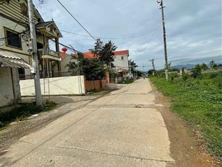 Bán đất giá rẻ nhất phường chương mỹ . mặt tiền rộng .gần trường .chợ