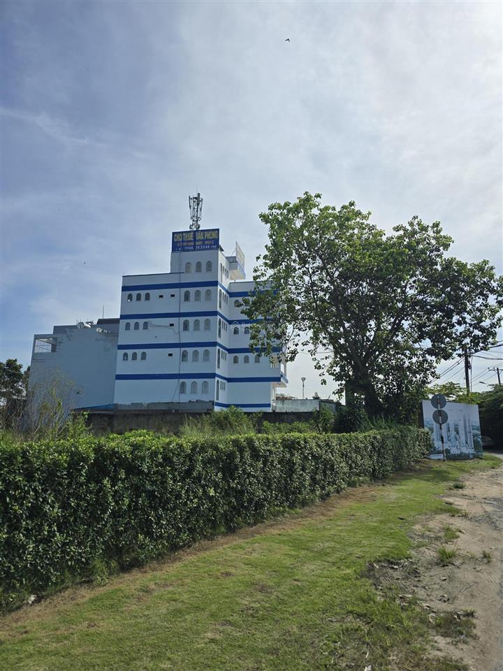 Bán tòa nhà 7 tầng ngay bến xe miền đông mới
mặt tiền hoàng hữu nam trung tâm thủ đức