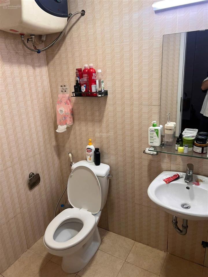 Bán căn hộ hồng hà 89 thịnh liệt, 2pn  2wc 62.4m2, 4.75 tỷ full nội thất, sđcc,  0984 583 ***