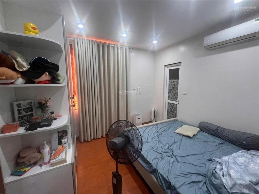 Bán căn hộ hồng hà 89 thịnh liệt, 2pn  2wc 62.4m2, 4.75 tỷ full nội thất, sđcc,  0984 583 ***