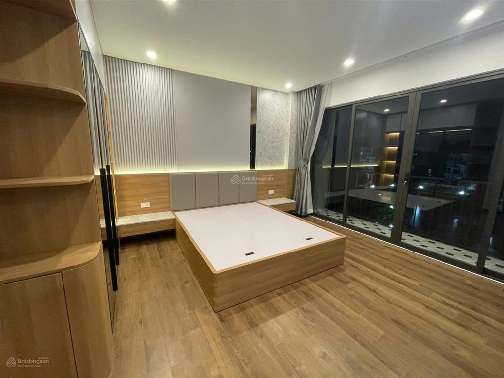 Bán căn hộ mặt phố vũ phạm hàm  diện tích 145m2  thiết kế 4 phòng ngủ full đồ đẹp  giao nhà ngay