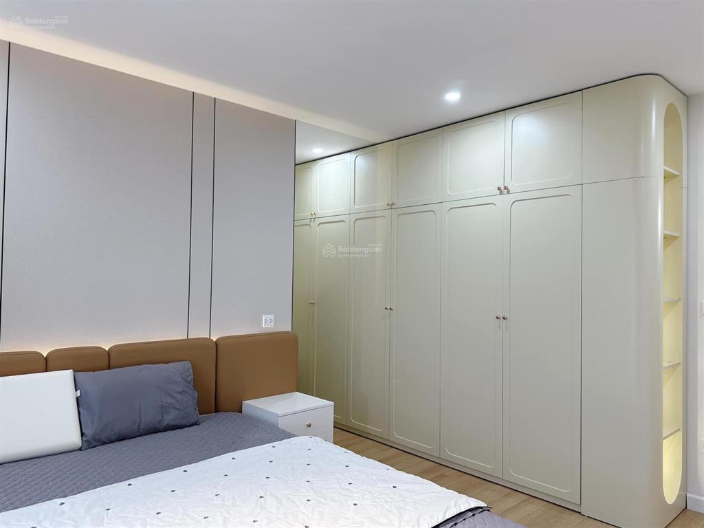 Chính chủ bán gấp căn 84m2 la casta, full nội thất xịn chỉ 6.3 tỉ