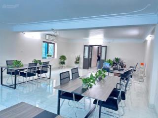 Cho thuê sàn văn phòng t2 tại 195 phạm văn đồng  vị trí đắc địa 75m2 giá 8.5 triệu lô góc