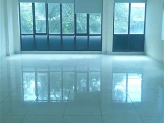 Cho thuê văn phòng tầng 2 tại 195 phạm văn đồng, bắc từ liêm. 130m2, chính chủ giá 14tr