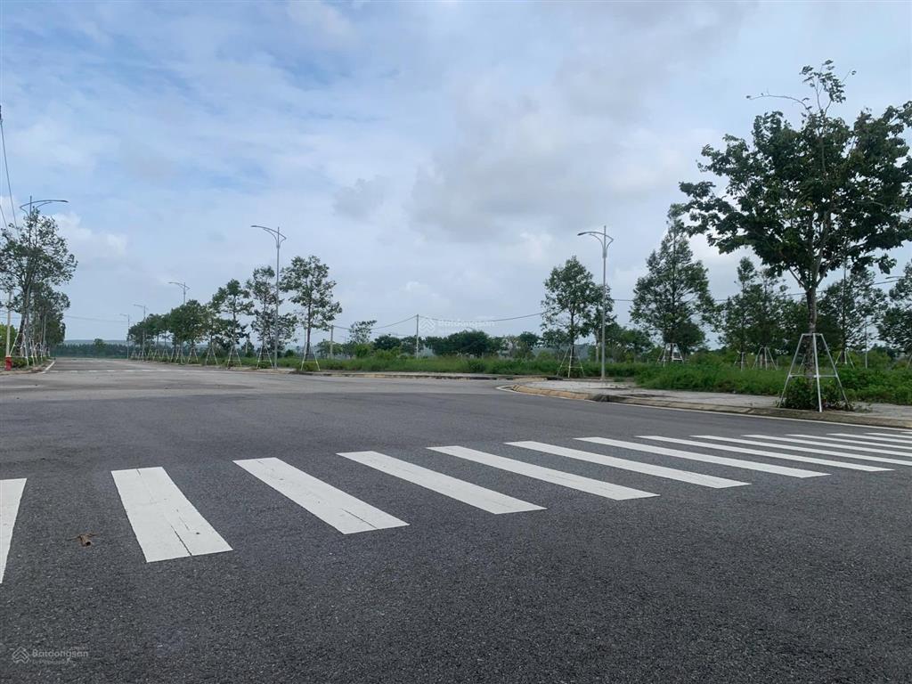 Bán lô đất mặt tiền kinh doanh đường 25m khu hỗn hợp vsip quảng ngãi | giá chỉ 18 triệu/m2