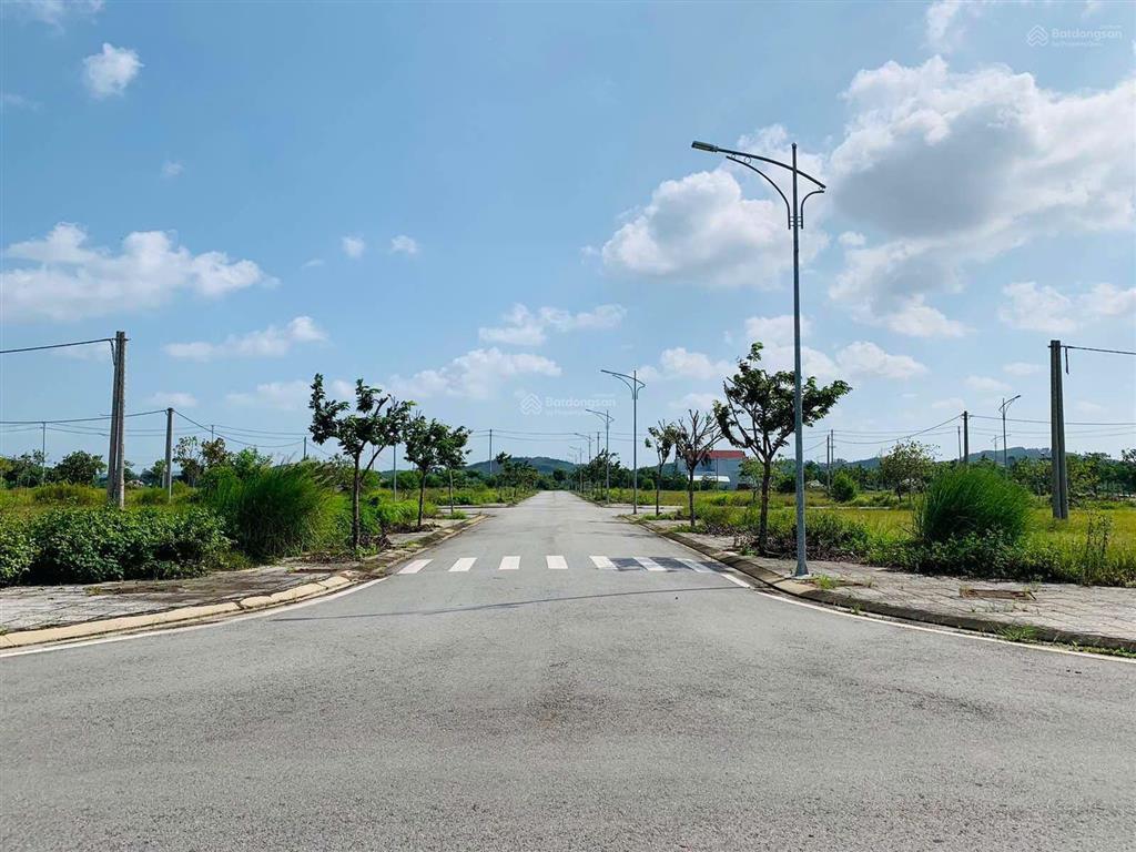 Bán lô đất mặt tiền kinh doanh đường 25m khu hỗn hợp vsip quảng ngãi | giá chỉ 18 triệu/m2