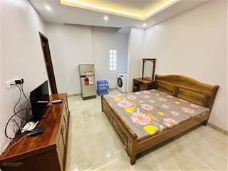 Cho thuê căn hộ full đồ giá 4 triệu/th đường lớn ô tô đỗ cửa ngọc lâm thông nguyễn văn cừ