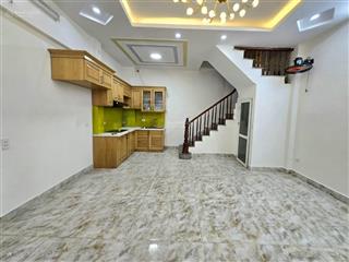 Bán nhà phố tân mai  hoàng mai  ngõ nông gần ô tô  sổ riêng 35m2 5 tầng 7,5 tỷ còn thương lượng