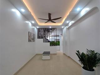Bán nhà phố nam dư  lĩnh nam  hoàng mai  ô tô  full nội thất sổ riêng 32m2 6 tầng, 6,05 tỷ