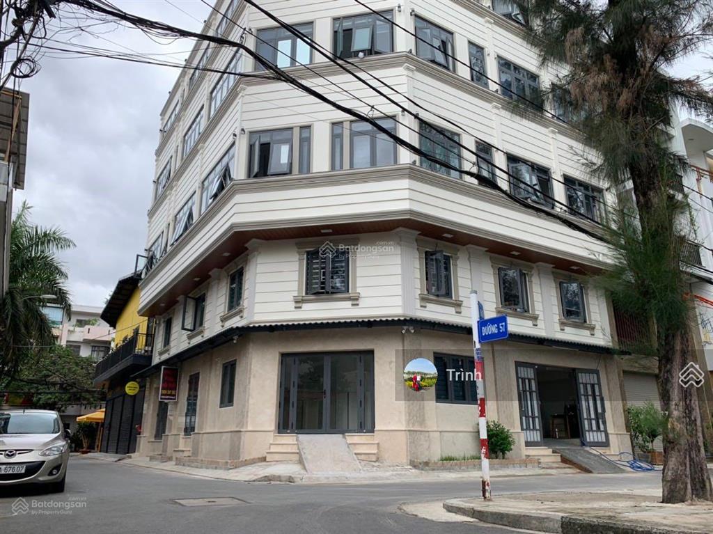 Chuyên bán tòa nhà căn hộ dịch vụ khu vực quận 7 giá từ 20 tỷ đến 100 tỷ. bấm để xem