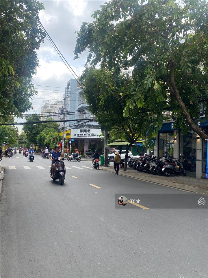 Bán nhà (9,6mx20m ) đường kinh doanh sầm uất phường tân quy quận 7
