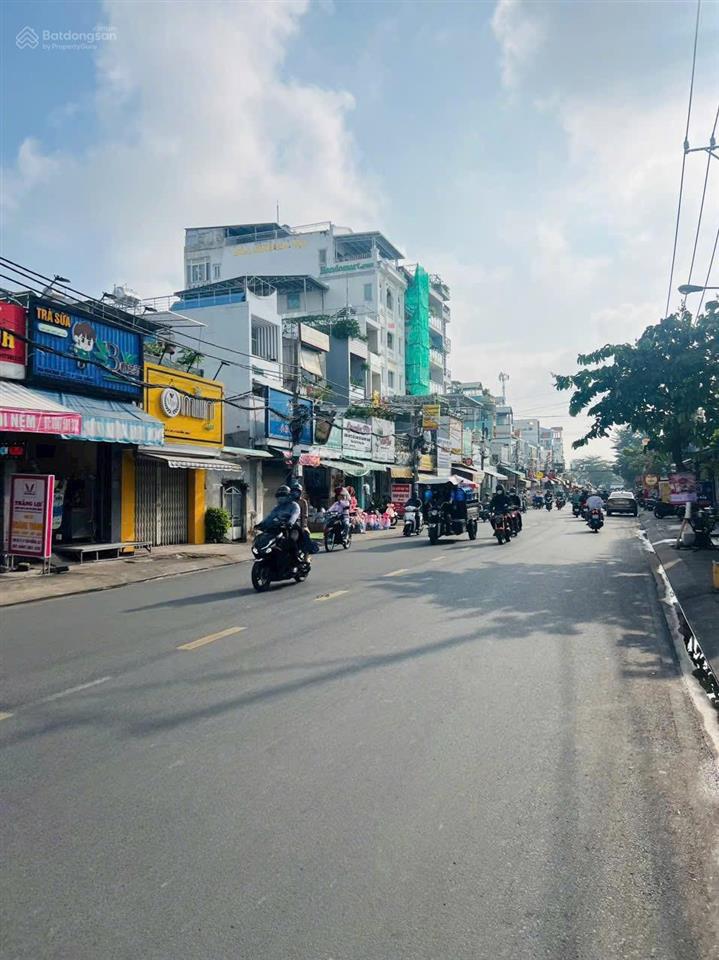 Bán nhà 4 tầng mt lâm văn bền, p. tân quy, quận 7. dt 9x19m. giá 30 tỷ. cách nguyễn thị thập 50m