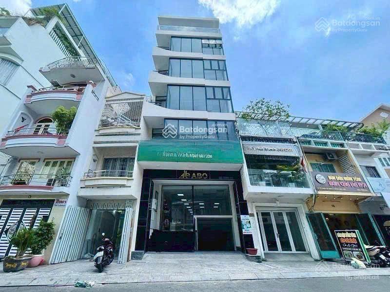 Bán chdv mặt tiền đường số, quận 7, gần 120m2, nhà 7 tầng, dòng tiền 120tr/th. giá 25,5 tỷ