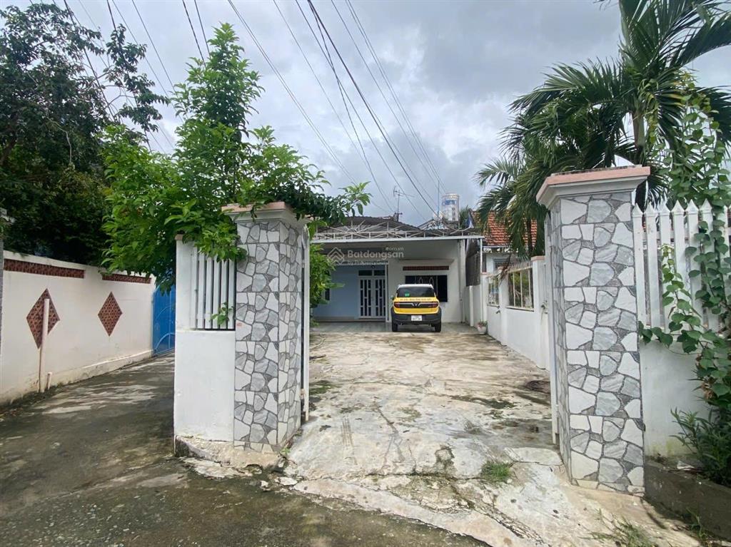 Hiếm có trong khu vực! chủ bán gấp nhà vườn cấp 4 vĩnh hiệp nha trang, cách biển nha trang chỉ 5km