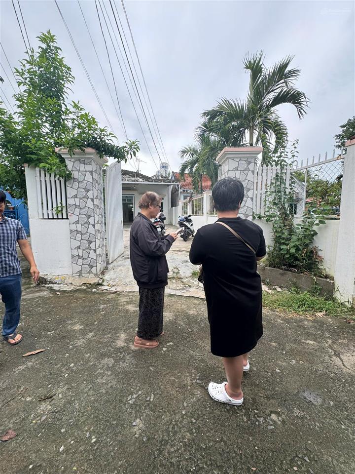 Hiếm có trong khu vực! chủ bán gấp nhà vườn cấp 4 vĩnh hiệp nha trang, cách biển nha trang chỉ 5km