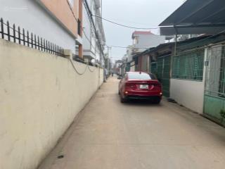 Bán đất tàm xá ngõ 4m thông tứ phía ạ