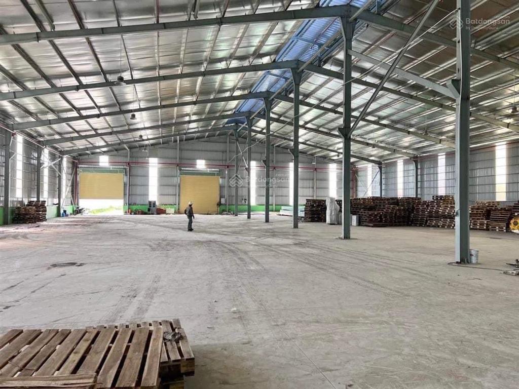 Cần cho thuê kho xưởng 10.400m2 trong kcn tân bình, quận tân phú, tp. hcm