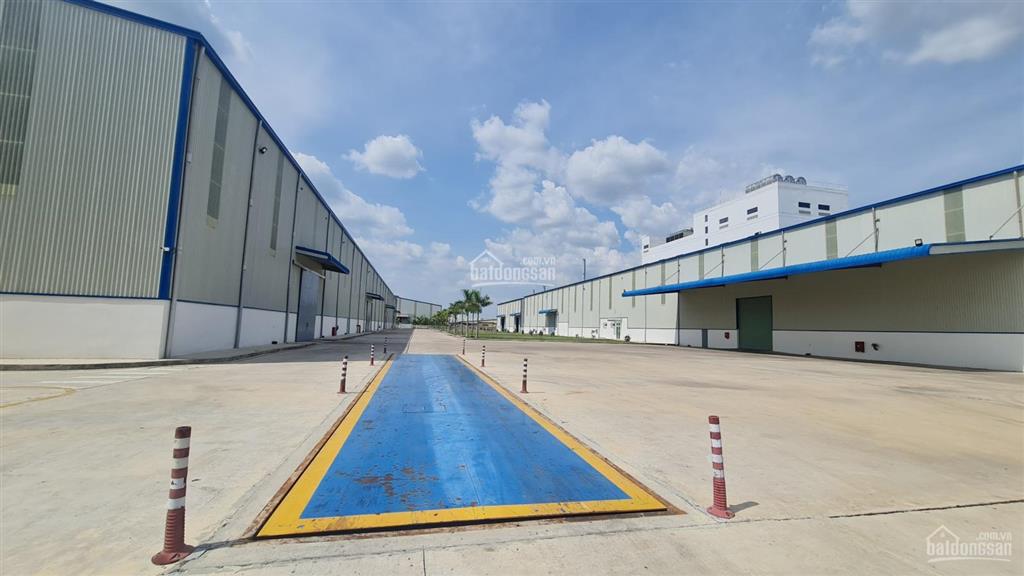 Công ty cần cho thuê kho xưởng 10.000m2 nằm trong kcn vsip 2, tx. tân uyên, tỉnh bình dương