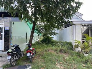 Bán nhanh150m đất sạch sổ sẵn gần ngay 2 trường học mỹ phước 3 bến cát bình dương.0937 948 ***