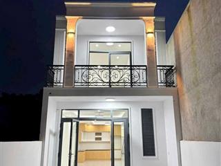 Bán nhà mới 150m2 gần trường học sổ hồng sẵn khu đô thị mỹ phước 3 bến cát bình dương. 0937 948 ***
