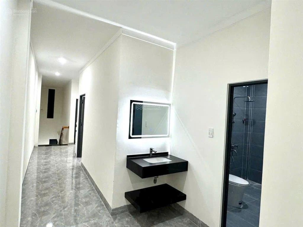 Bán nhà mới 150m2 gần trường học sổ hồng sẵn khu đô thị mỹ phước 3 bến cát bình dương. 0937 948 ***