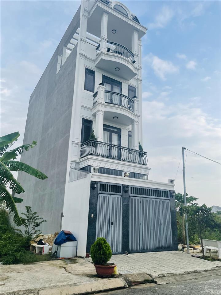 Bán 2 nền mặt tiền đường liên phường và 1 nền đường 12m kdc sở văn hóa thông tin, phường phú hữu