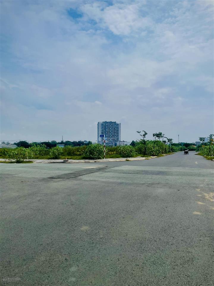 Đất nền đại học quốc gia 245, q9. nhiều lô đẹp giá tốt nhất thị trường