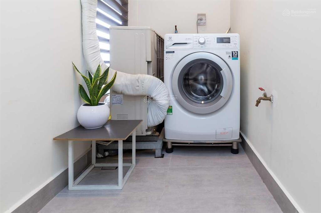 2 phòng ngủ  masteri millennium  full nội thất  ở ngay  20 triệu. gọi 0939 609 *** xem nhà