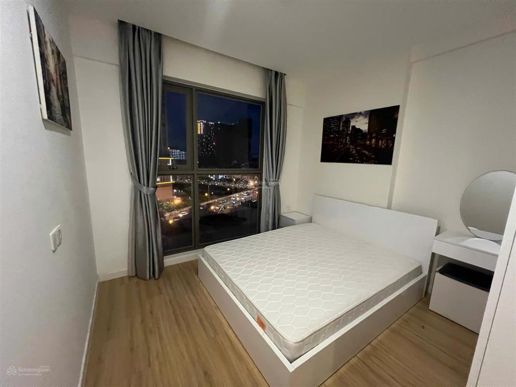17 triệu  1 phòng ngủ  masteri millennium  54m2  full nội thất. gọi xem nhà 0939 609 ***