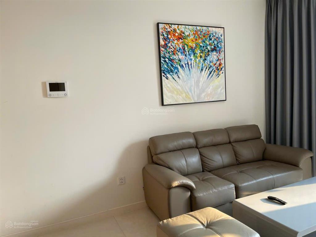 20.5 triệu  2 phòng ngủ  masteri millennium  full nội thất. xem nhà 0939 609 ***