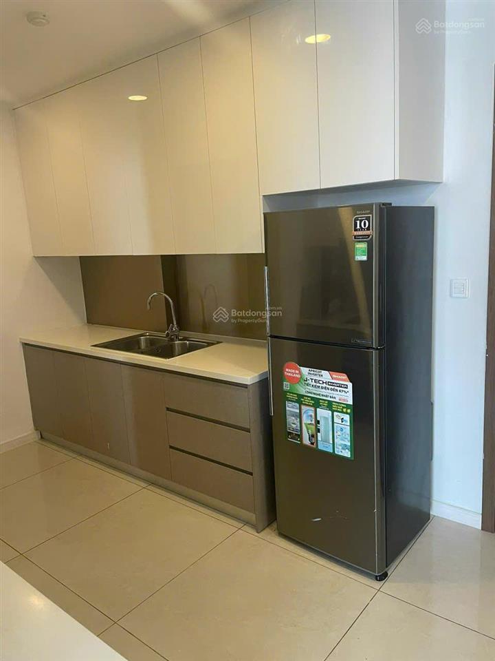 20 triệu  masteri millennium  2 phòng ngủ 2 toilet  74m2  full nội thất. xem nhà 0939 609 ***