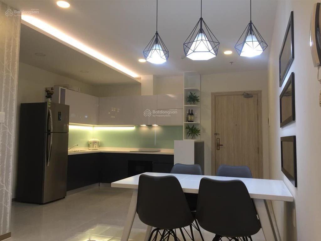 2 phòng ngủ 80m2 riva park  nguyễn tất thành q4  16 triệu. xem nhà gọi 0939 609 ***