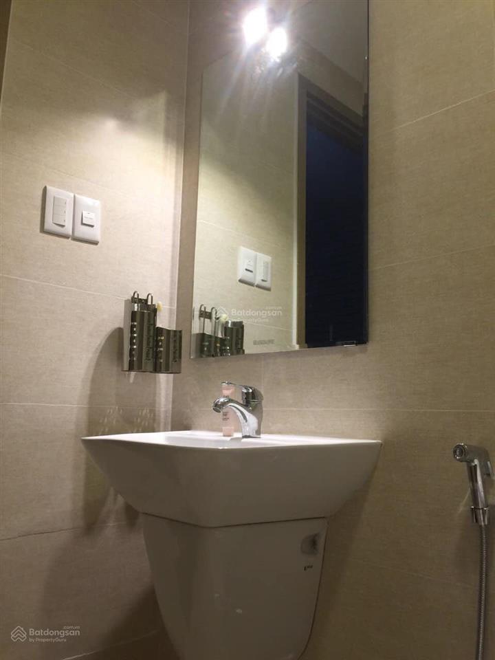 2 phòng ngủ 80m2 riva park  nguyễn tất thành q4  16 triệu. xem nhà gọi 0939 609 ***